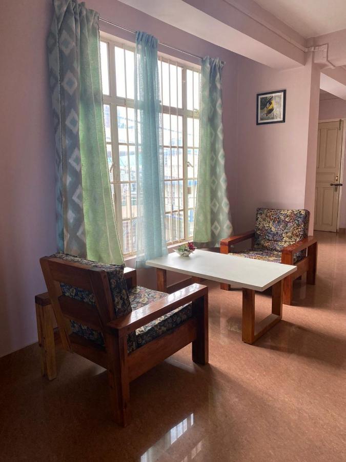 The Palm Guest House Kohima Екстериор снимка