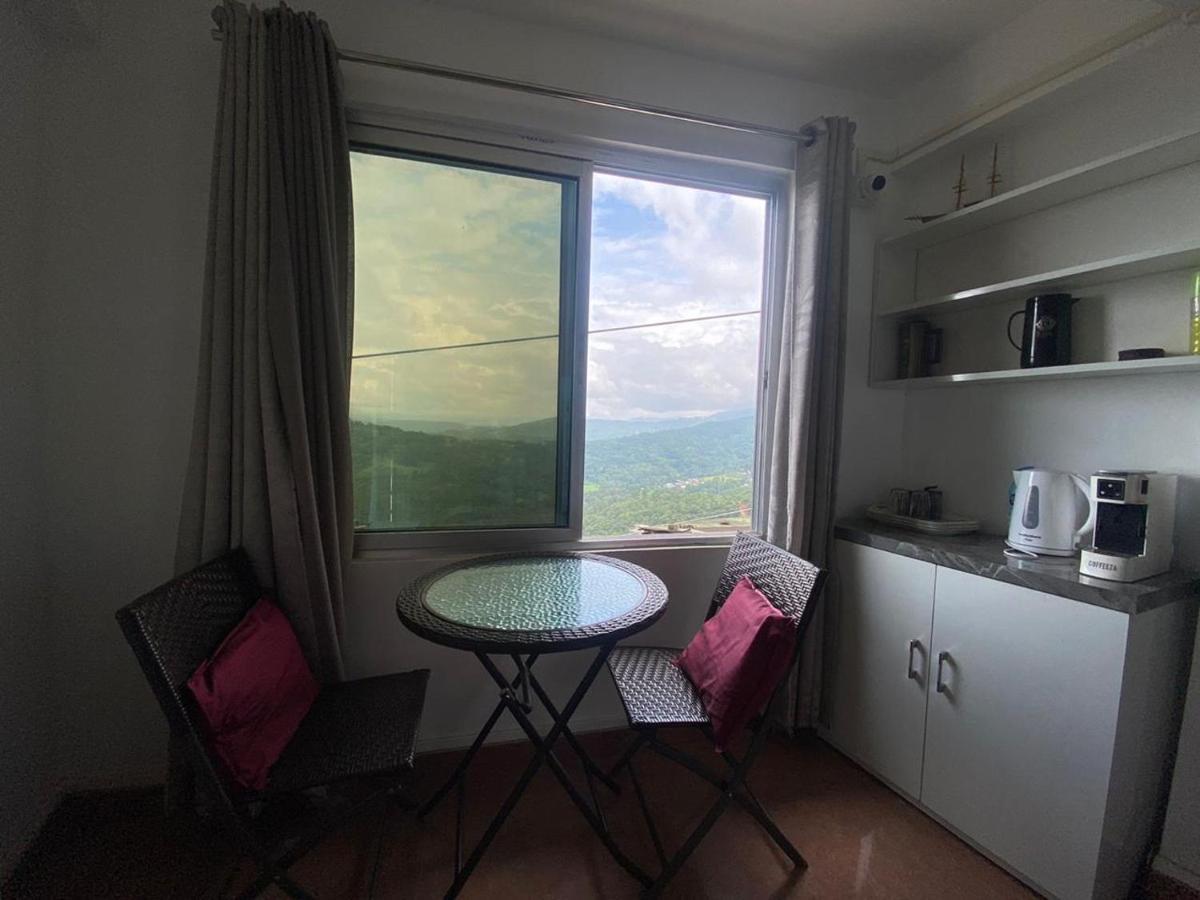 The Palm Guest House Kohima Екстериор снимка